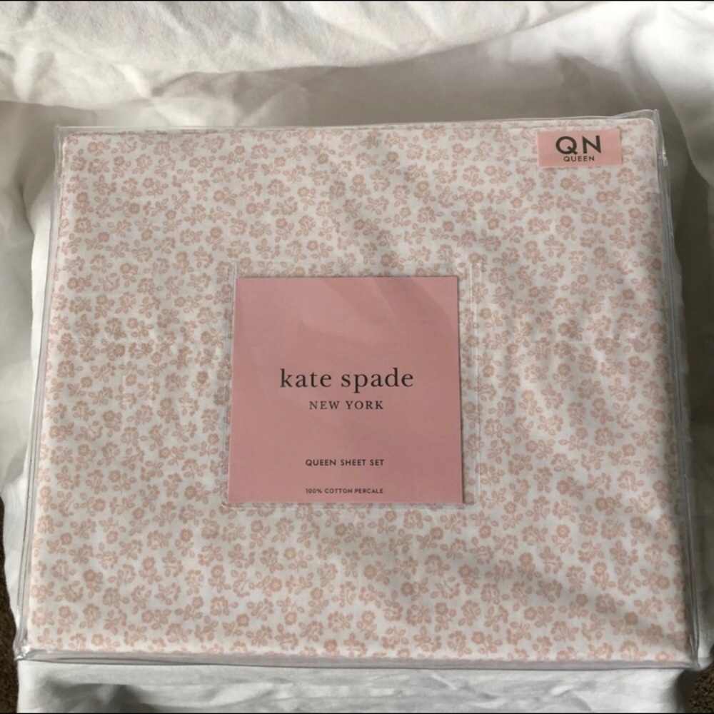 COPY - Kate Spade Queen Sheet Set